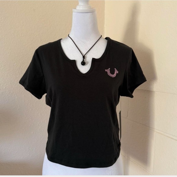 True Religion Baby Tee Women's Size M Black Notched Neck Crop Grunge Goth - Picture 1 of 9